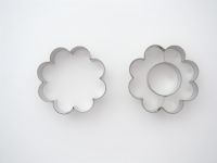 Ausstecher Set Blume mit Loch /2 Ausstecher Set Blume mit Loch /2